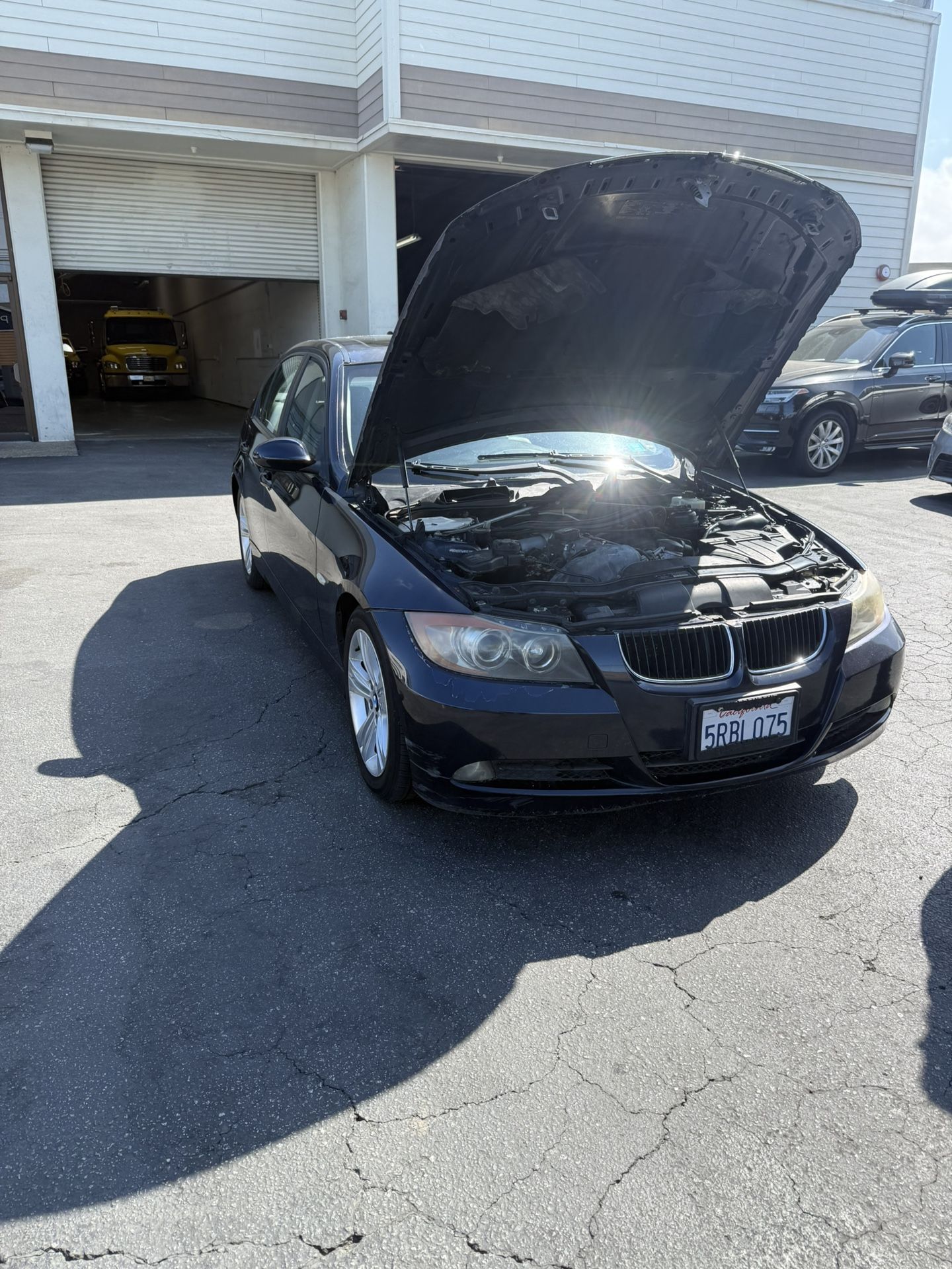 2006 BMW 325i