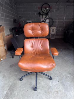 Leather office chair