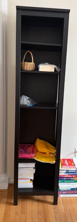 IKEA Hemnes Bookshelf - Free