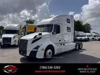 2020 Volvo Commercial VNL