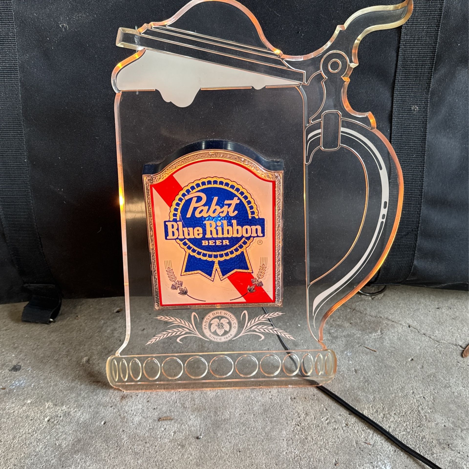 Pabst Blue Ribbon Beer Light Sign