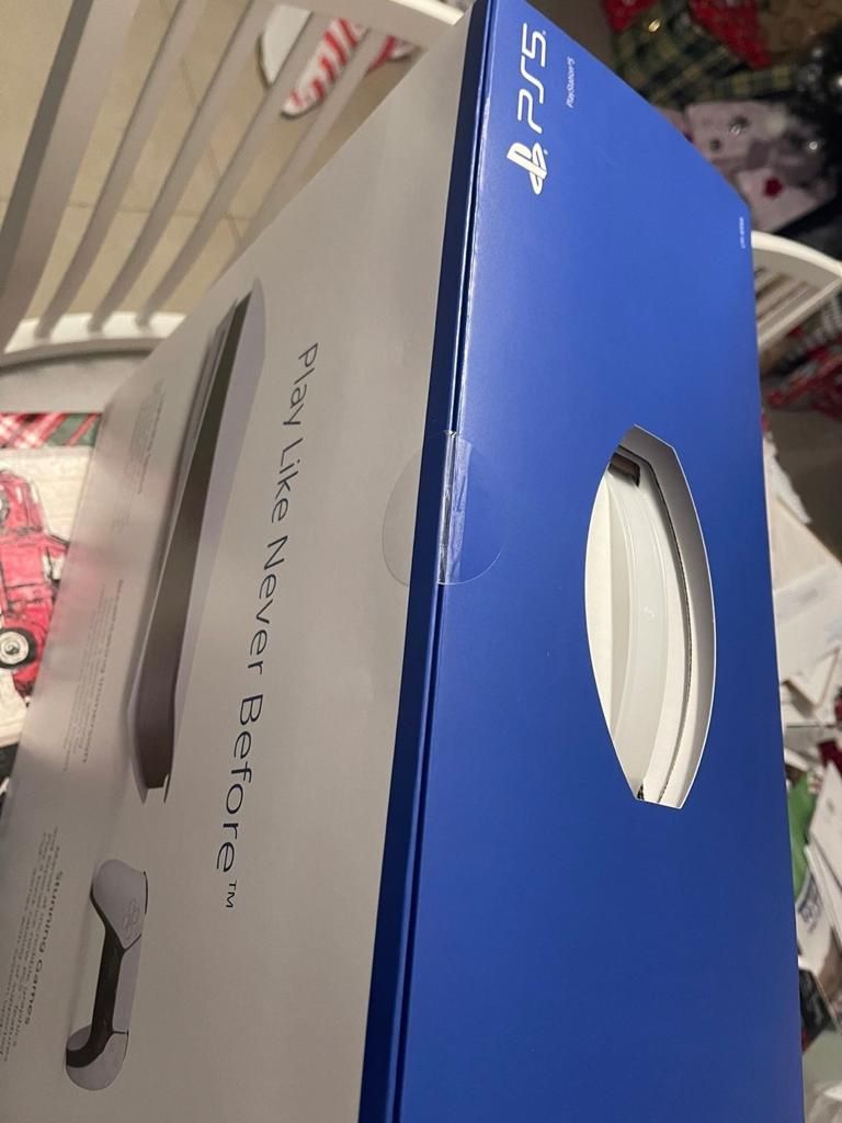 Playstation 5 with box and 2 controllers(LOOKING TO TRADE FOR PC ONLY) for  Sale in Montgomery, PA - OfferUp