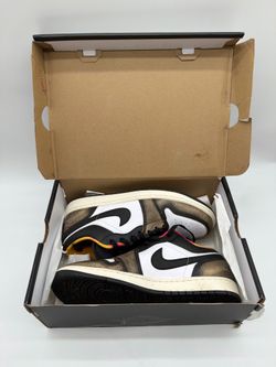 Jordan 1 Low SE Black White Onyx Size 9 DQ8422