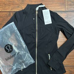 Black Lululemon Define Jacket