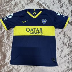 Nike Men’s XL Aeroswift #28 De Rossi Dri-fit Qatar Airways Blue/Yellow CABJ Mens