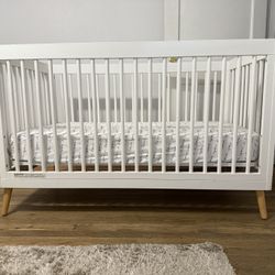 Baby Crib 