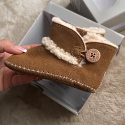 Baby UGGS