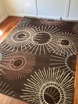 Rug 10’ x 8’