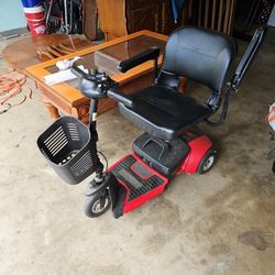 Go Go Ultra X Pride Mobility Scooter