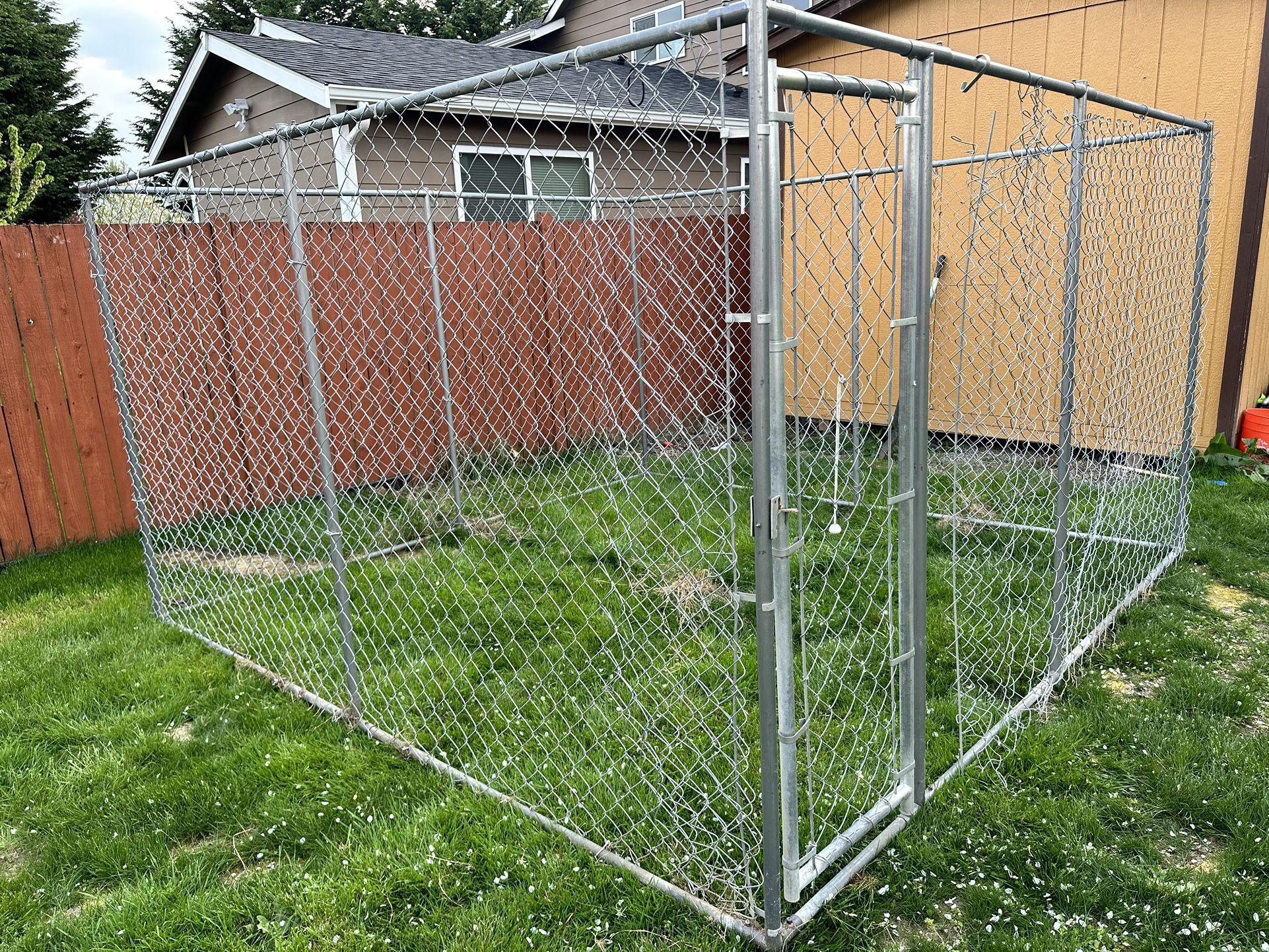 Large Outdoor Dog Kennel for Sale in Auburn, WA OfferUp