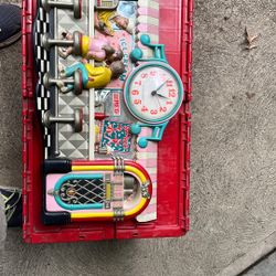 Vintage New Have Quartz Diner Clock