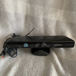Xbox 360 Kinect Sensor for Sale in Frostproof FL OfferUp