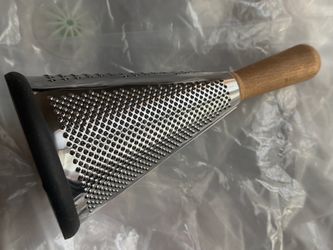 Brand New 3-Sided Cone Grater, Stainless Steel Kitchen Shredder