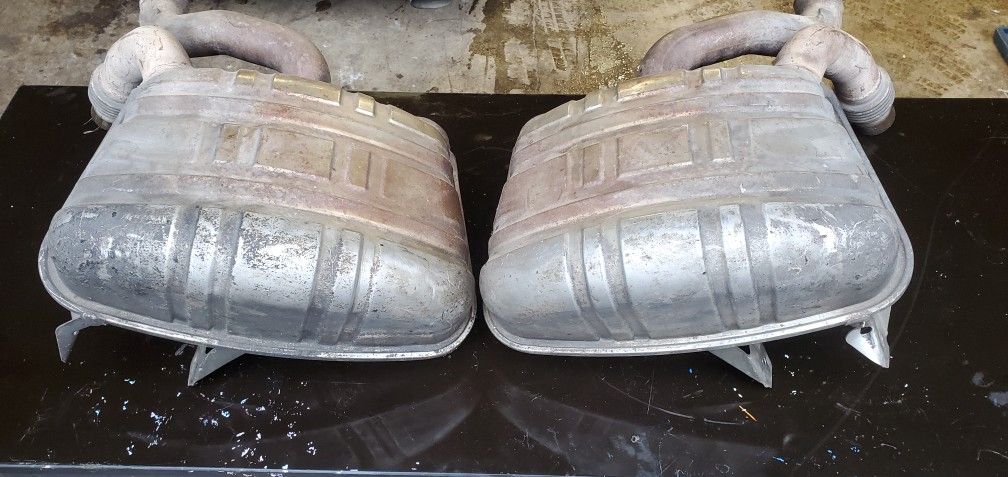 Porsche 997 Parts C2S Mufflers