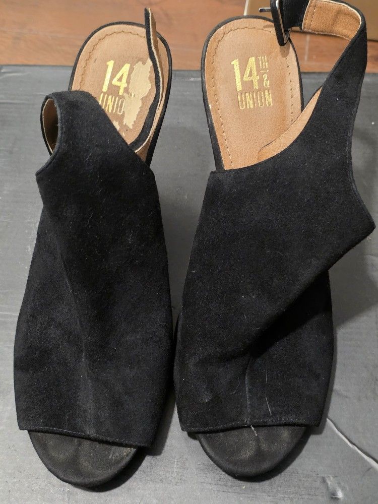 Black Slingback Strap Heels Size 9