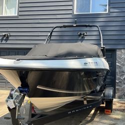 2021 Bayliner VR4 19 ft
