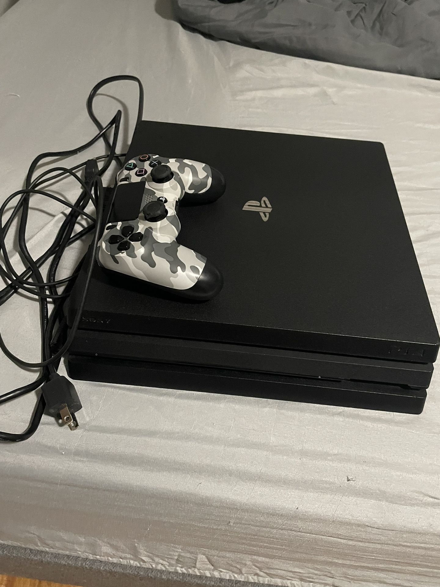 PlayStation Pro & Working controller