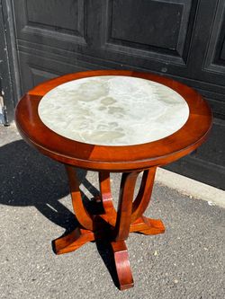 Round Onyx-Top Side Table, Art Deco Style Accent Table, Beautiful Wood Finish