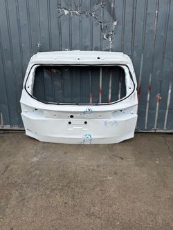2024 2025 2026 Kia Seltos Rear Tailgate Shell