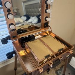 Rose Gold Aluminum Trolley Makeup Train Case 