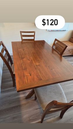 table dinner $100