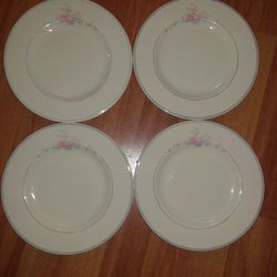 Pfaltzgraff Trousseau Plates