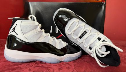 Air Jordan 11 Concord