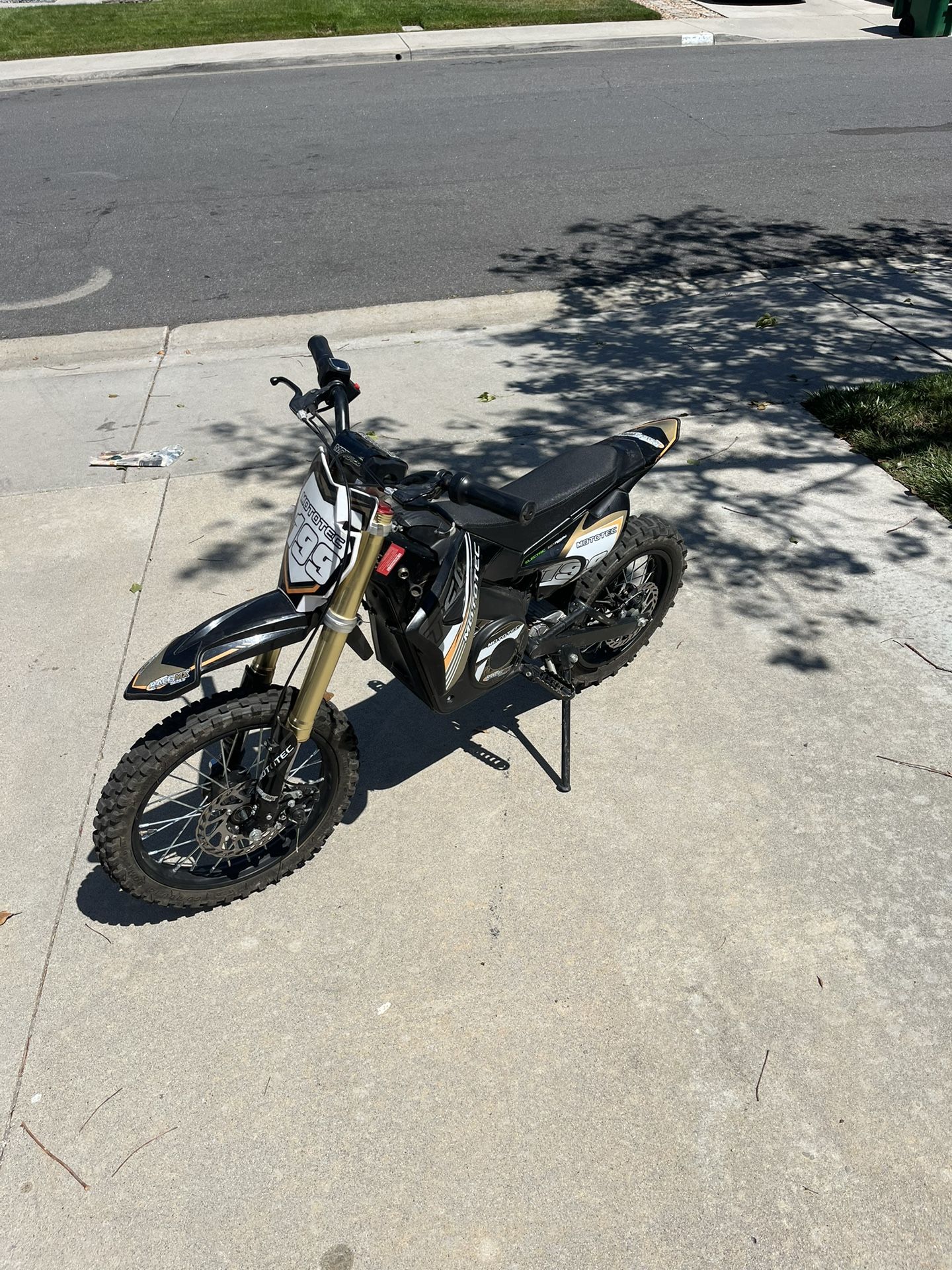 mototec electric pitbike