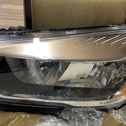 Ford Scape Headlight LH OME 
