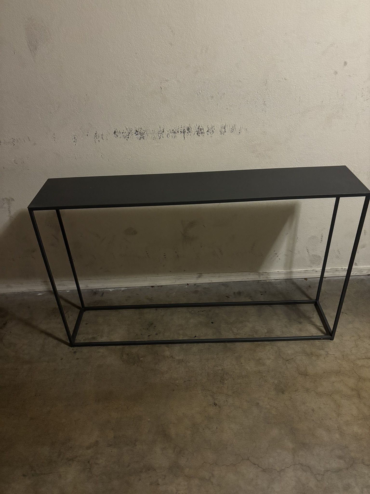 ***Metal Entry Table ***