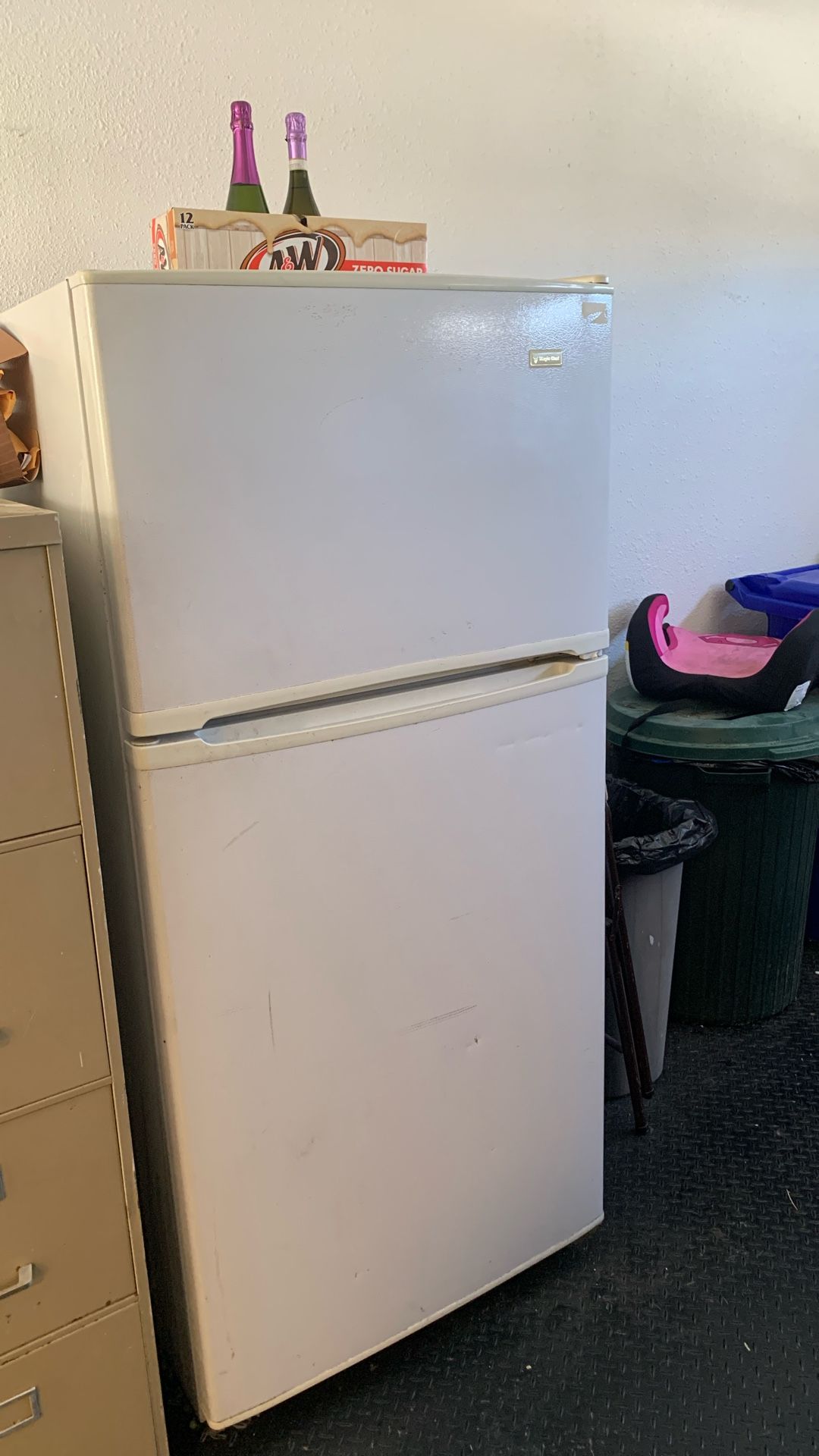 Refrigerator