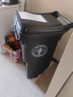 New York city department of transportation garbage can