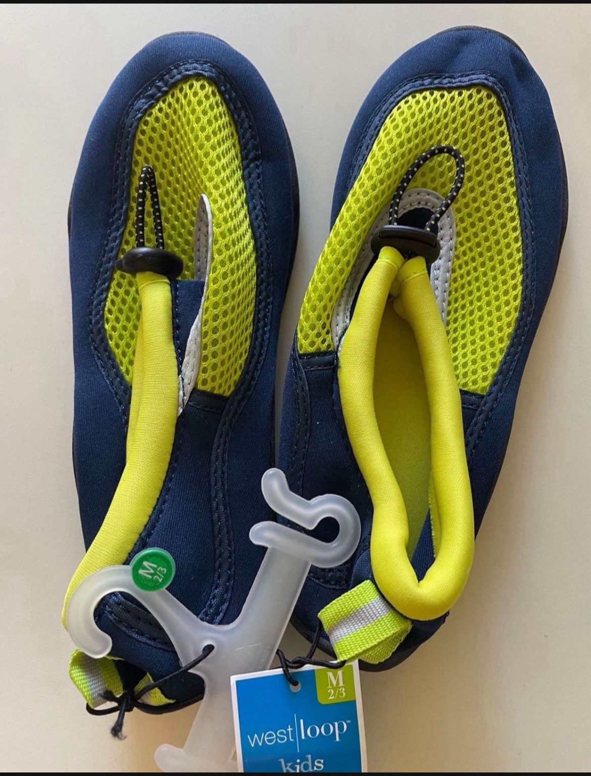New Kids Water Shoes, Size 2-3