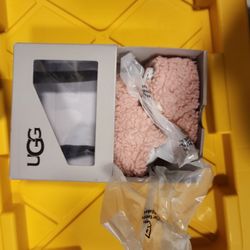 0/1 Baby Ugg