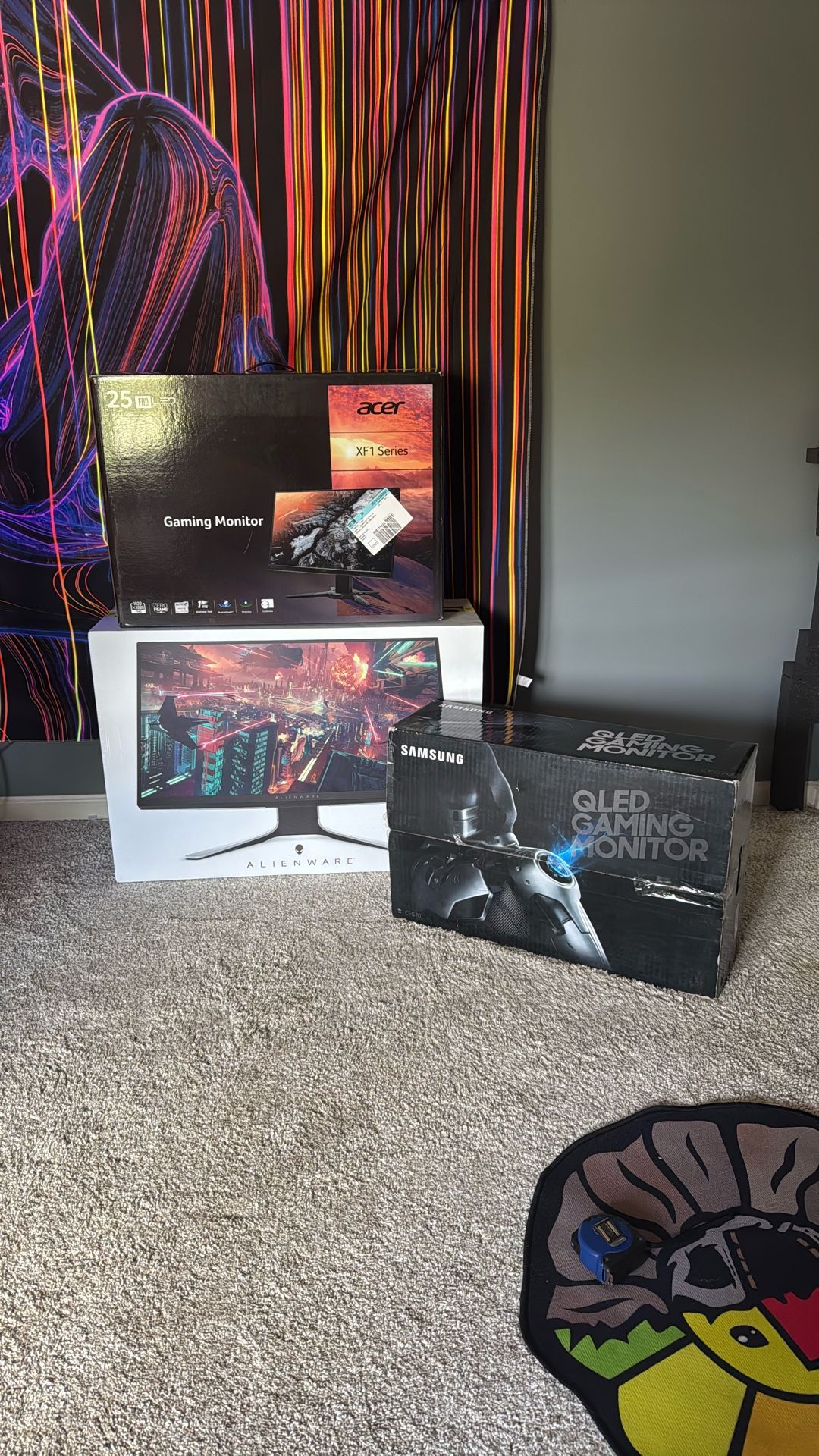 Triple Monitor for Gaming/Streaming