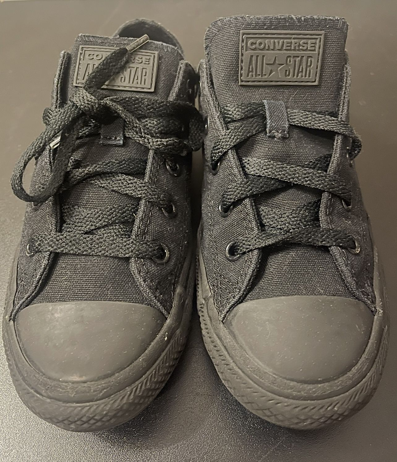 Converse Children’s Chuck Taylor Black Sneakers Size 2