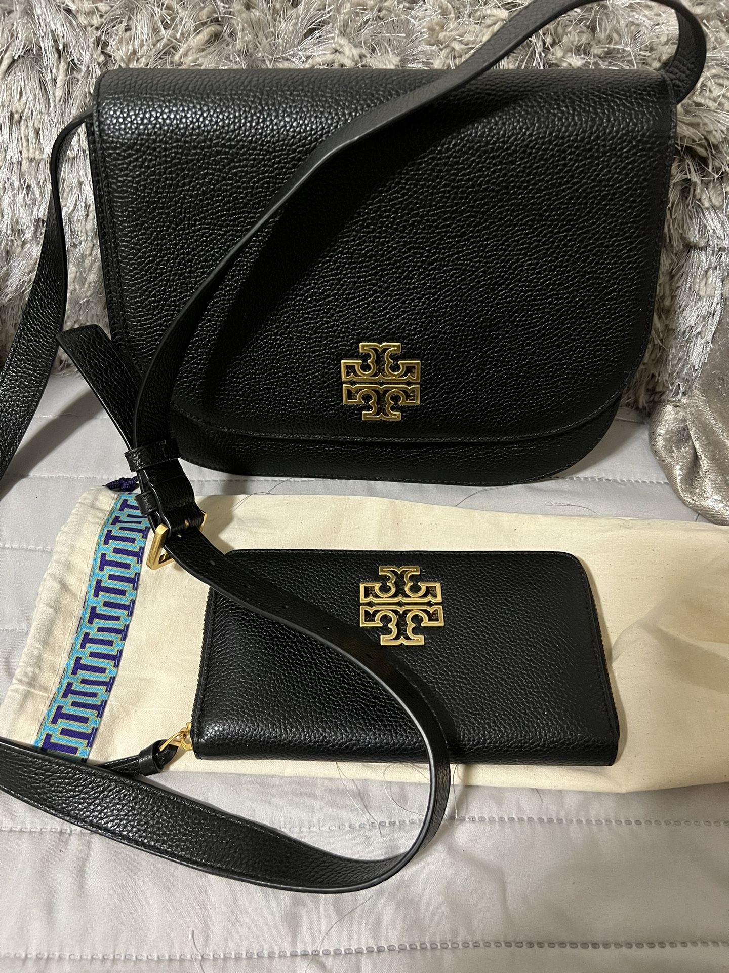 AUTHENTIC BLACK TORY BURCH BAG AND WALLET