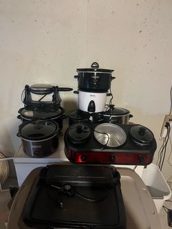 Crockpots lot of 7