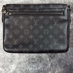 Louis Vuitton District PM Monogram Eclipse Messenger Bag Black