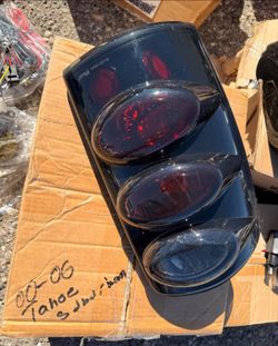 Tailights smoked For Tahoe -suburban Yukon 99-06
