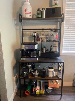 Kitchen Baker’s Rack / Coffee Station – Good Condition