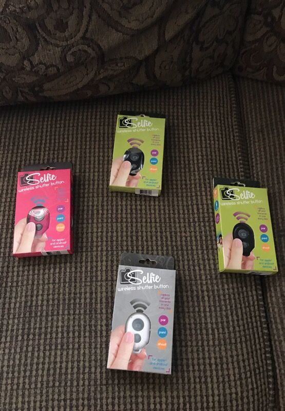 Wireless shutter button