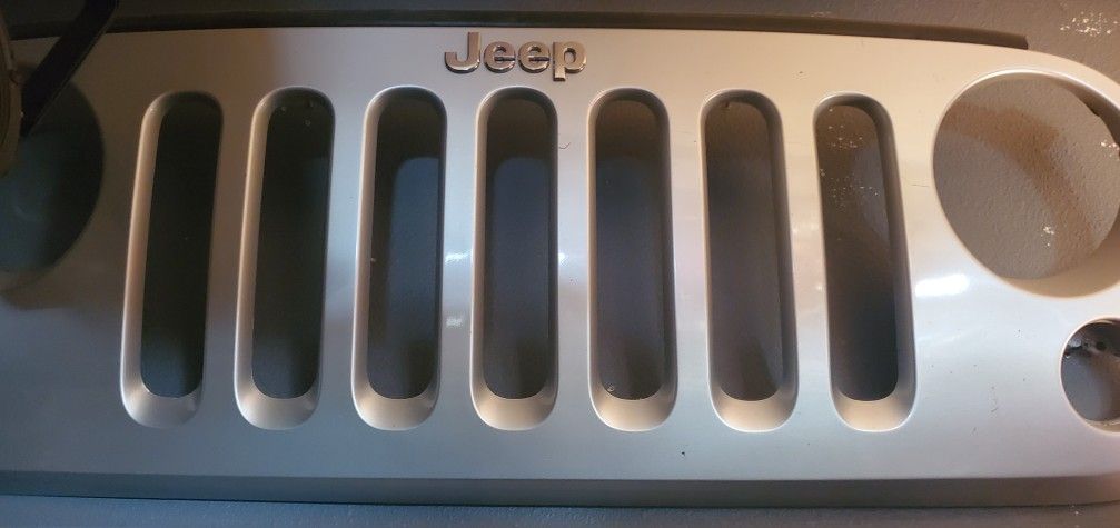 Oem JEEP Wrangler Grill