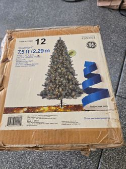 7.5 ft pre-lit LED Christmas tree