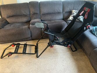 Folding racing seat