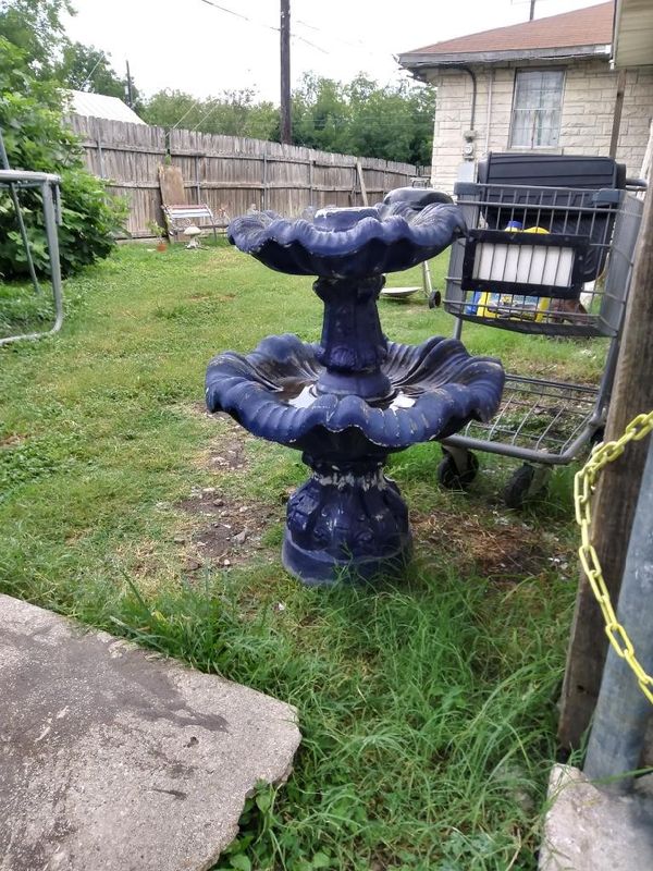 Cement bird bath for Sale in San Antonio, TX - OfferUp