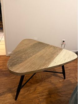 Guitar shaped/triangular coffee table