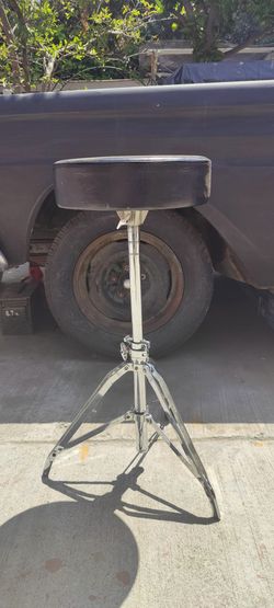 Drummer Seat, Throne 