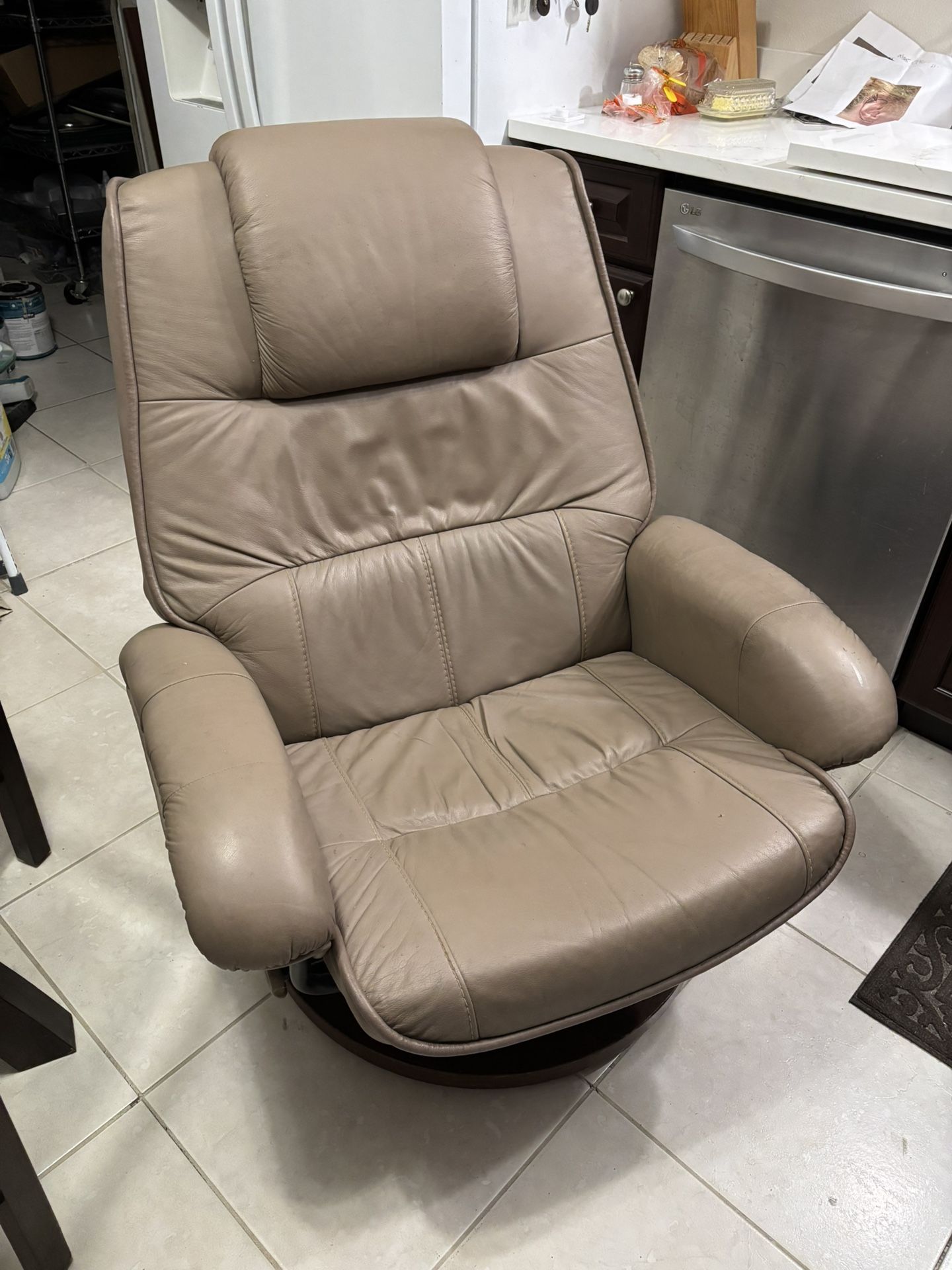 Chair - Swivels & Reclines