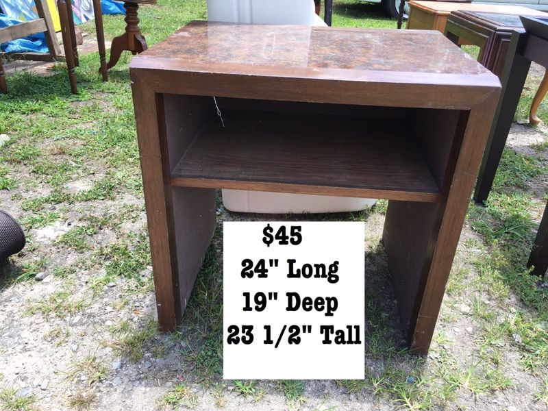 Marblized Formica Veneer Table